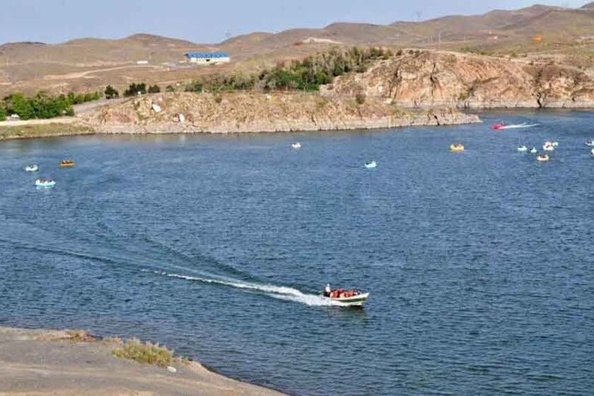 تصویر زیبا از بند گلستان