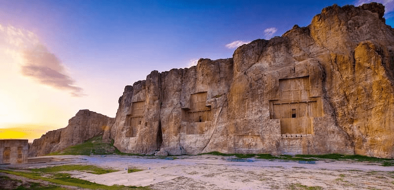 تصویر نقش رستم 