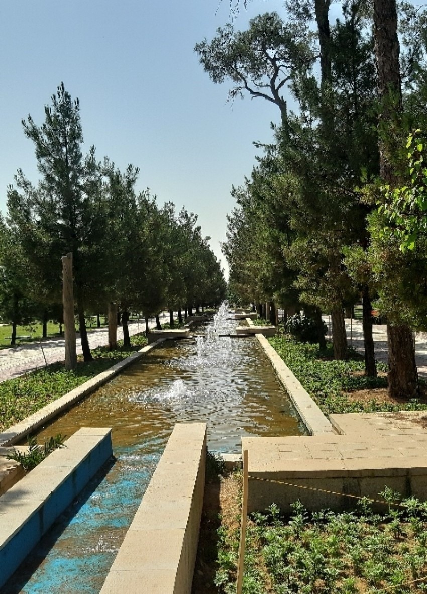 تصویر از حوض باغ جنت شیراز