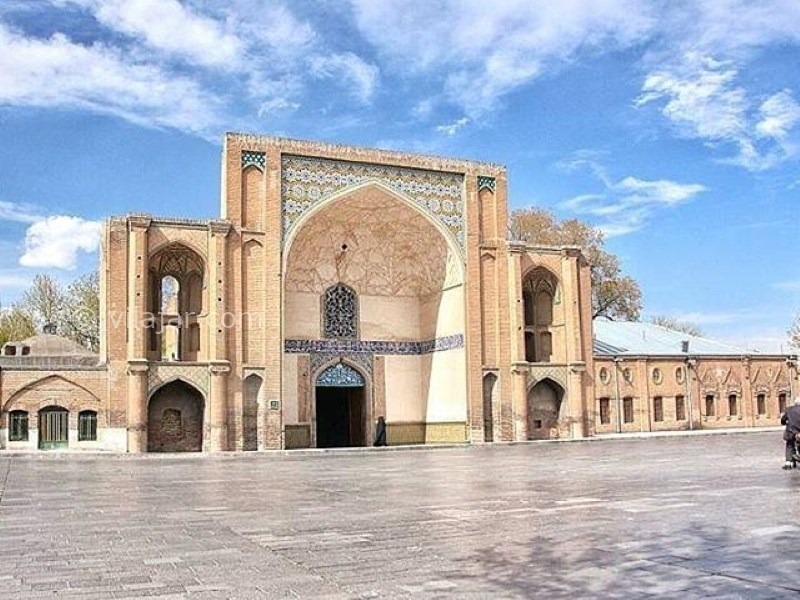 سردر عالی‌ قاپو