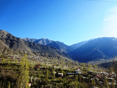 تصویری از روستای امامه تهران در روز